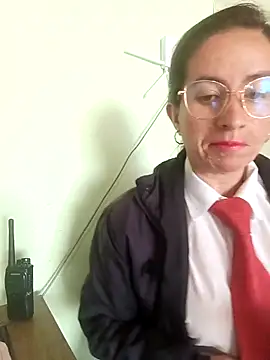 Valentina--1 online show from November 2025 08:51:01 PM