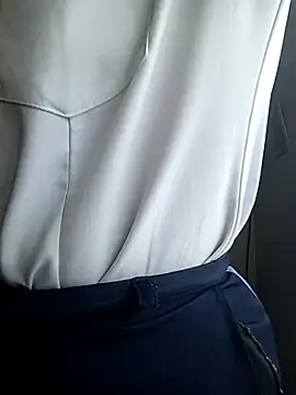 Valentina--1 online show from January 2026 11:57:01 AM