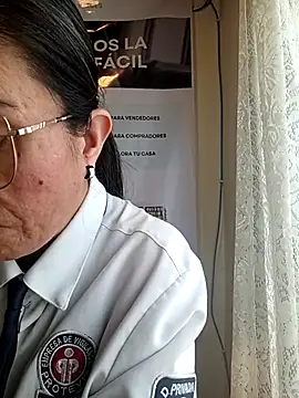 Valentina--1 online show from April 2026 01:41:01 PM