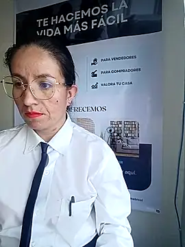 Valentina--1 online show from December 2025 12:09:02 PM