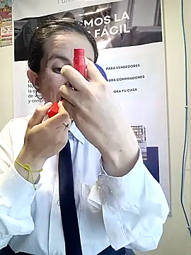 Valentina--1 online show from February 2026 12:00:01 PM