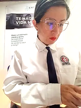 Valentina--1 online show from April 2026 10:10:02 AM