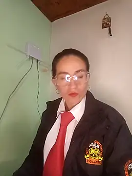 Valentina--1 online show from October 2025 12:04:01 PM