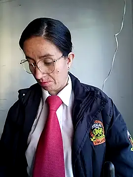 Valentina--1 online show from November 2025 12:05:01 PM