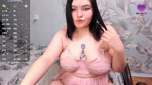 sarah luv online show from February 2026 09:04:02 PM