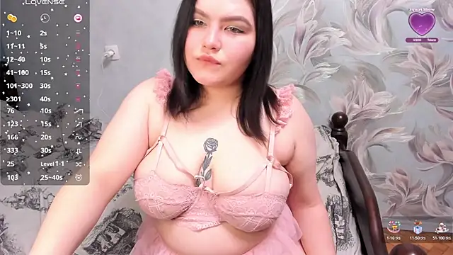 sarah luv online show from February 2026 09:03:02 PM