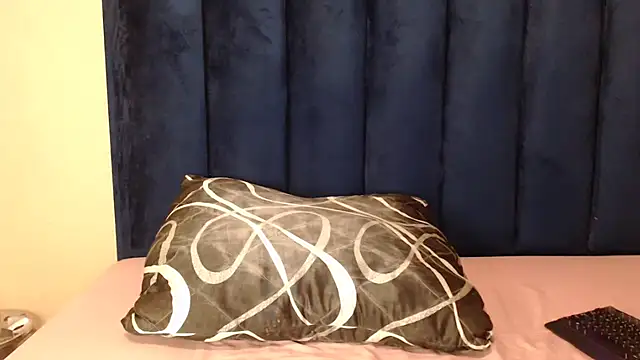 FUNBOOTYXX online show from December 2025 08:06:02 PM