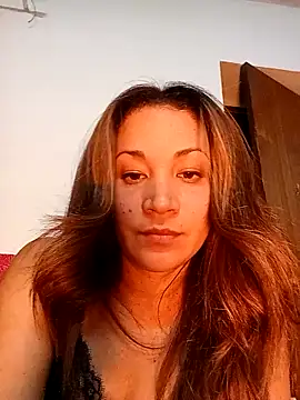 dulcessecretos online show from December 2025 11:37:02 PM