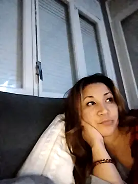 dulcessecretos online show from November 2025 11:16:02 PM