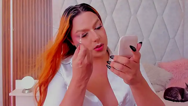 Snapshot of IrinaaVega chatting on December 2025 01:48:02 PM IrinaaVega online show from December 2025 01:48:02 PM