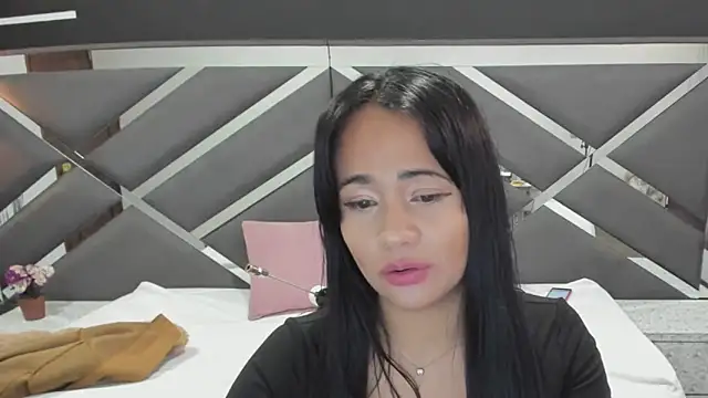 ScarlettParker online show from October 2025 01:12:02 PM