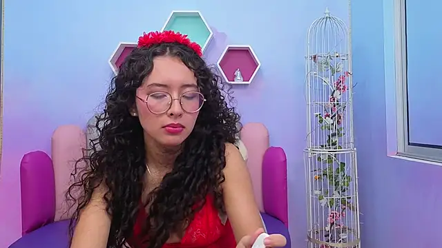 Sasha-Monroe online show from November 2025 04:05:01 AM