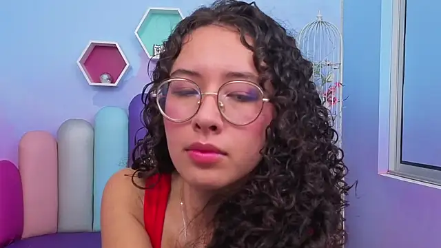 Sasha-Monroe online show from November 2025 04:11:01 AM