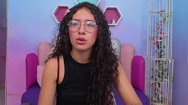 Sasha-Monroe online show from November 2025 11:52:02 PM