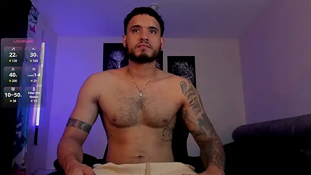 AUSTINN TORRES online show from January 2026 12:28:02 AM