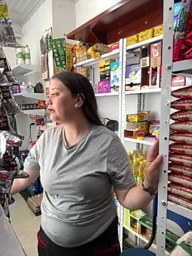 chanelketty online show from December 2025 01:43:02 PM