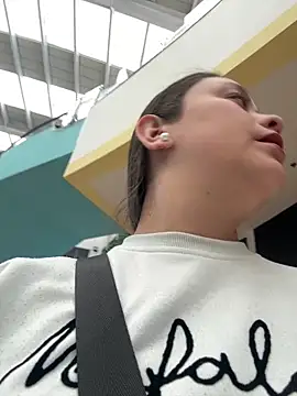 chanelketty online show from November 2025 02:32:02 PM