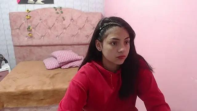 Victoria Alvarez online show from November 2025 03:23:02 AM