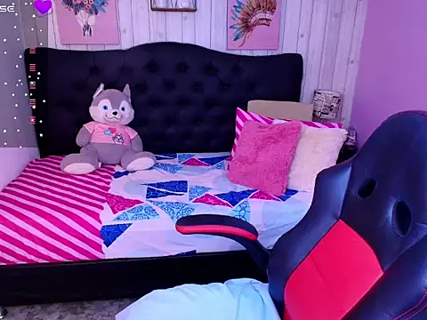  Rachel Jones  online show from February 2026 11:49:01 PM