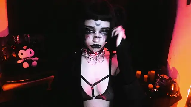 Yueeclipsa online show from March 2026 04:56:02 AM