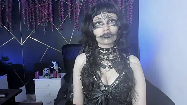 Yueeclipsa online show from November 2025 04:52:02 AM