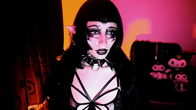 Yueeclipsa online show from February 2026 04:09:01 AM