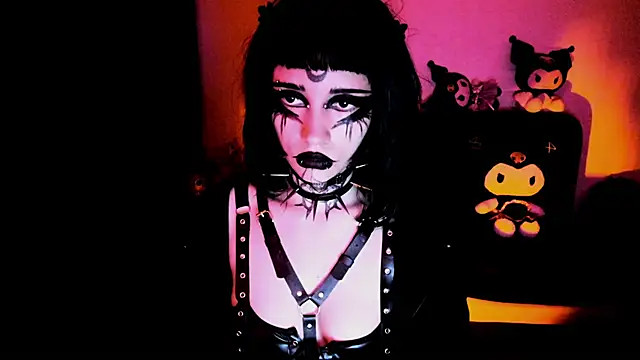 Yueeclipsa online show from February 2026 04:25:02 AM