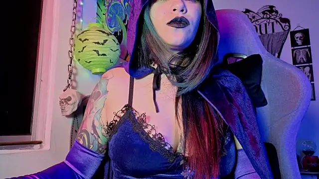 AshGraven online show from October 2025 04:33:01 AM