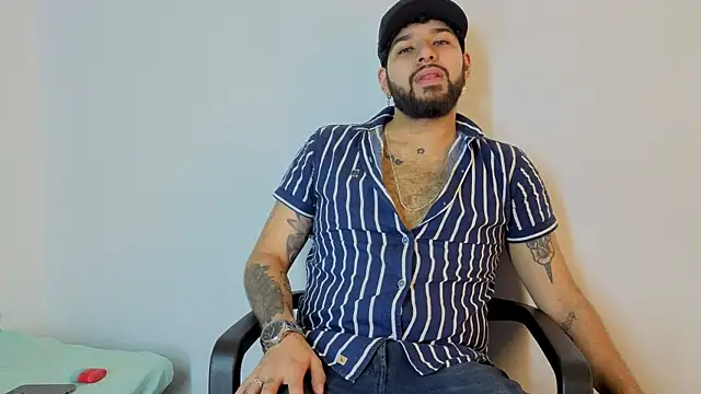 RomanBlack  online show from January 2026 01:11:01 AM