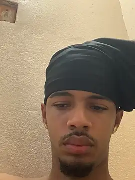 Dariel2 online show from April 2026 05:25:02 AM