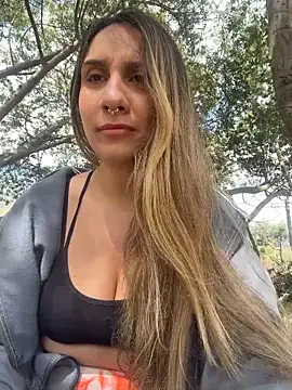 sarah honey   online show from February 2026 03:14:01 PM