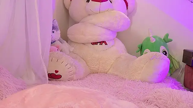 ISA NIXON online show from March 2026 09:49:01 PM