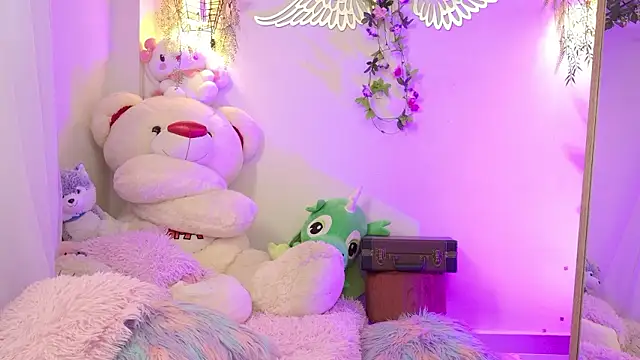 ISA NIXON online show from March 2026 07:53:01 PM