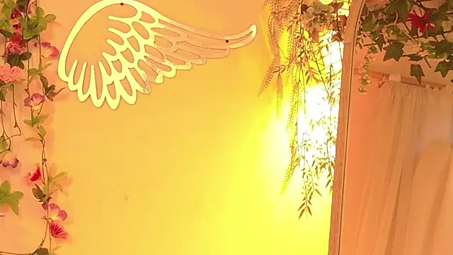 ISA NIXON online show from April 2026 10:24:01 PM