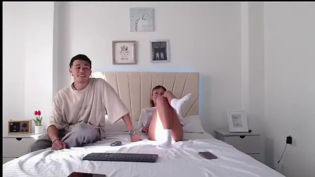 Snapshot of Sweetly-Twisted chatting on October 2025 12:36:01 PM Sweetly-Twisted online show from October 2025 12:36:01 PM