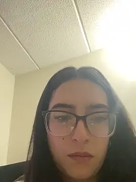 Kloe Novoa online show from March 2026 02:10:01 PM