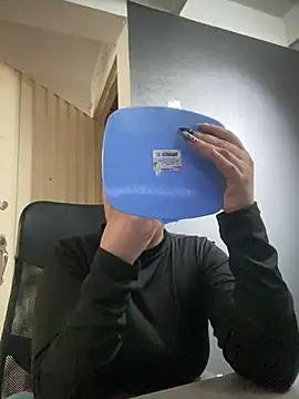 Kloe Novoa online show from February 2026 01:23:01 PM