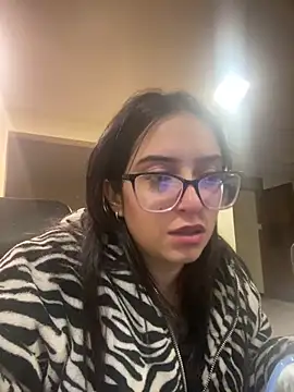 Kloe Novoa online show from March 2026 12:23:01 PM