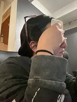 Kloe Novoa online show from January 2026 01:16:02 PM