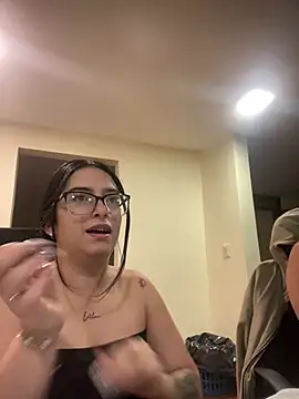 Kloe Novoa online show from March 2026 12:16:02 PM