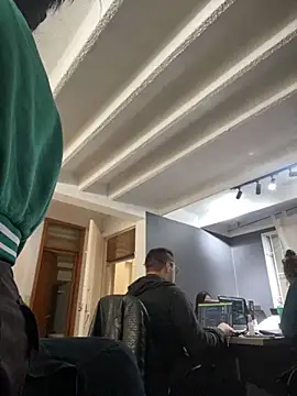 Kloe Novoa online show from November 2025 02:31:02 PM