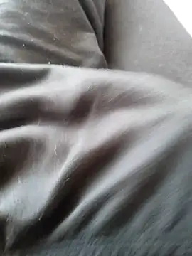 Andres  00 online show from April 2026 03:42:02 PM