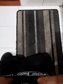 Andres  00 online show from April 2026 01:51:01 PM