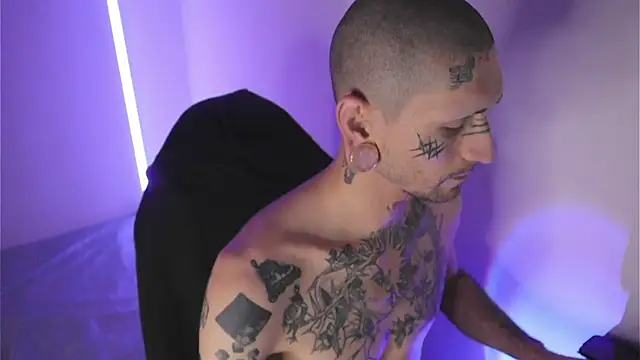 TokyoHatsumoto online show from February 2026 11:04:01 PM