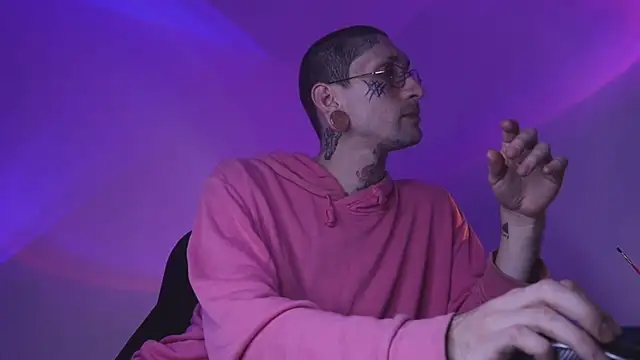 TokyoHatsumoto online show from November 2025 12:10:02 AM