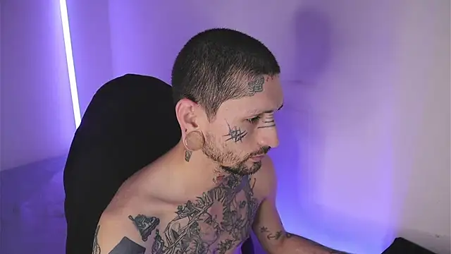 TokyoHatsumoto online show from February 2026 10:56:01 PM