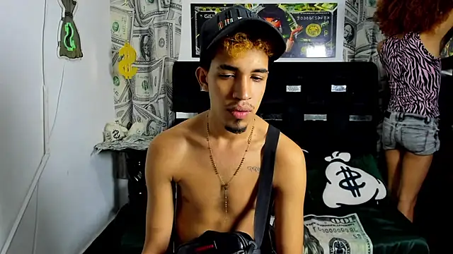 Horny Duo0 online show from November 2025 03:18:01 AM