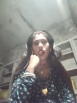 QRANSEXI online show from November 2025 03:15:01 PM