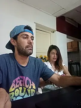 Capriflow online show from December 2025 01:06:01 AM