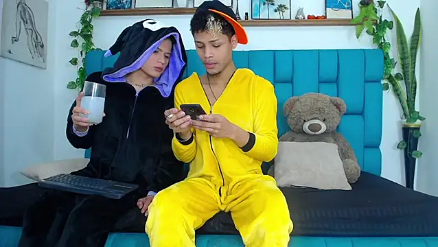 Hot Boys Latinos X online show from January 2026 09:54:01 PM